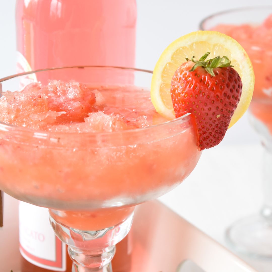 Strawberry Lemonade Moscato Slushies